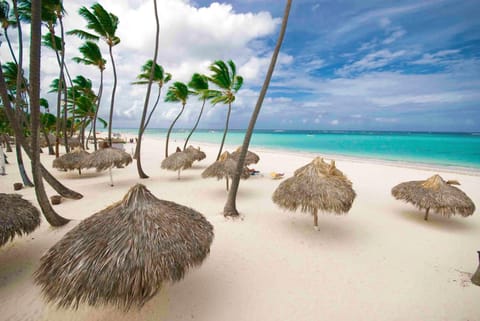 Los Corales Beach Village Punta Cana - The original Hotel in Punta Cana