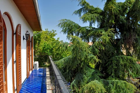 Balcony/Terrace, Garden view, Inner courtyard view