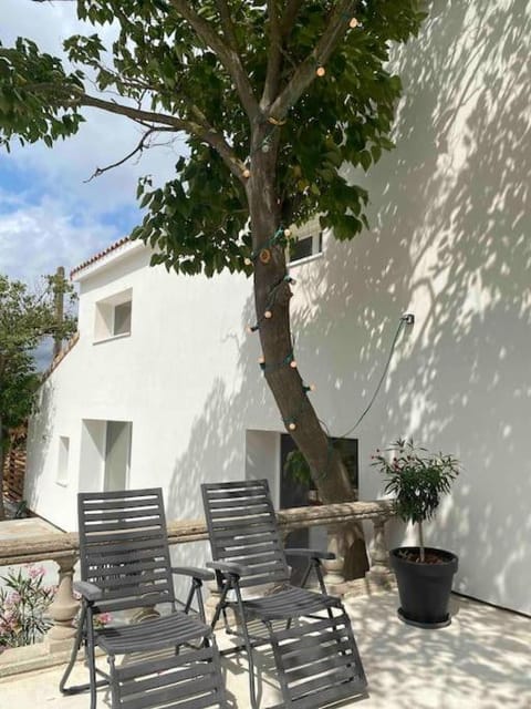 Domaine Font Castel - Gîte Faimes Apartment in Béziers