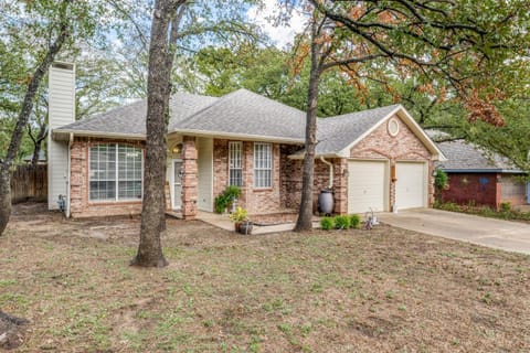 Spacious Brick House 3BR 2BA A+ Haus in Lake Lewisville