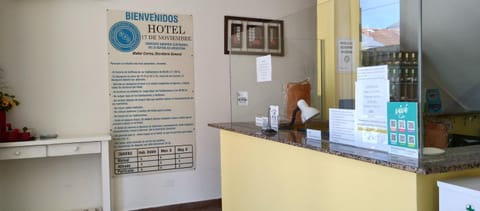 HOTEL 17 DE NOVIEMBRE Hotel in Santa Teresita