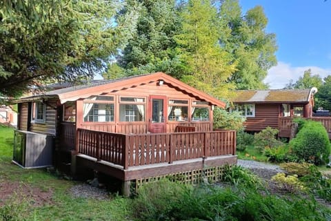 Property building, Balcony/Terrace, Garden view