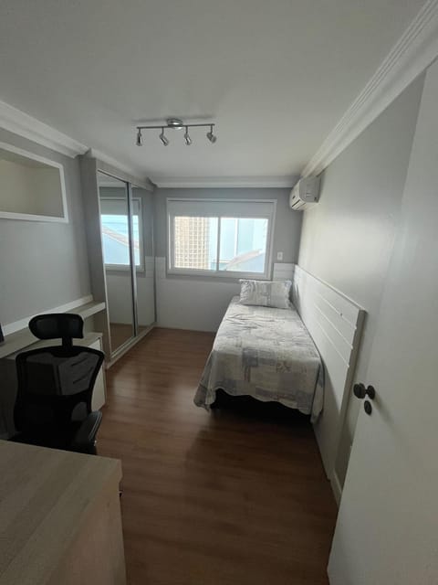 Super Apto 3 Dorm Próx Mar Jurerê Internacional Apartment in Florianopolis