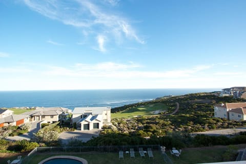 Neighbourhood, Bird's eye view, Sea view