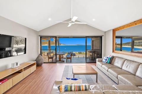 Natural landscape, Living room, Seating area, Beach, Sea view