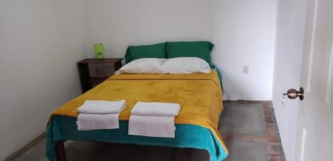 Casa Linda Bed and Breakfast in Sololá Department