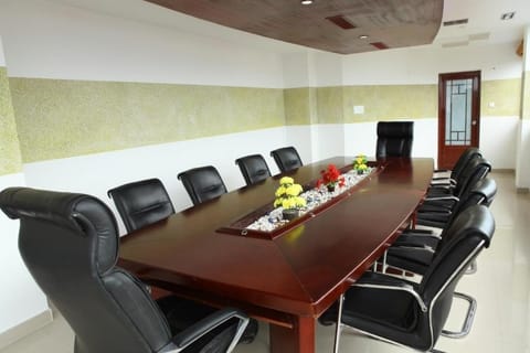 Meeting/conference room