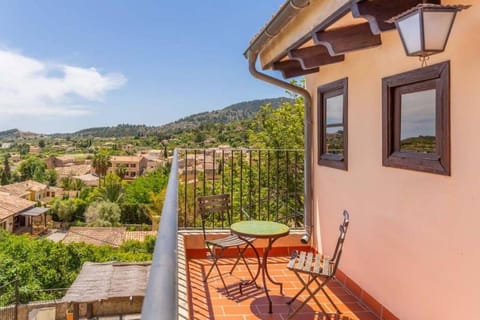 Spacious Yoga, Cyclist and Family Home in Alaro! Apartment in Alaró