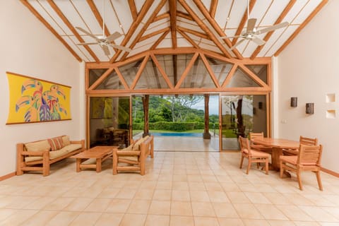 Two Bedroom Villa - Tamarindo Villa in Alajuela Province