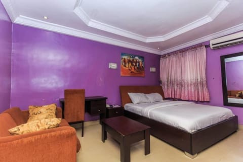 BEN AUTO Hotel Hôtel in Lagos