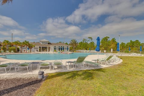 Perdido Key Resort Home with Bikes and Beach Shuttle! Casa in Perdido Key