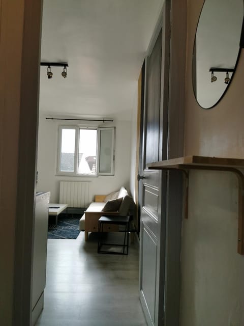 Appartement Cosy proche gare et centre ville Apartment in Reims