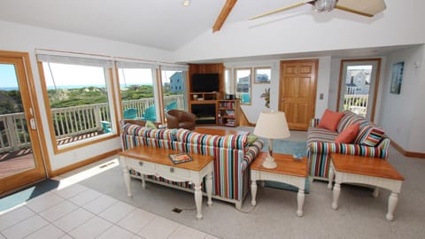 OS5C, Belle Atlantic- Semi-Oceanfront, Ocean views, Private Pool, Elevator House in Corolla