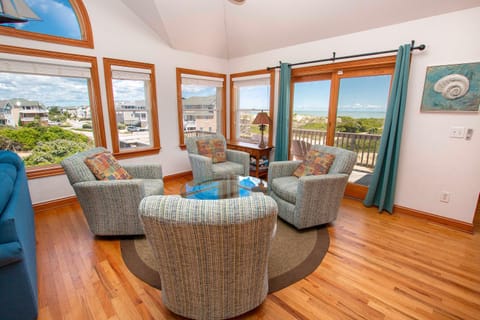 OS5Q, Olympus- Semi-Oceanfront, Close to Beach, Private Pool, Pool Table House in Corolla