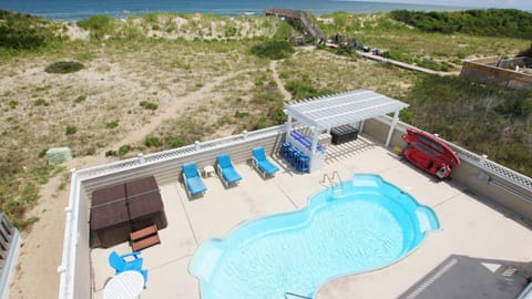 OS7Q, Dune Nothin- Oceanfront, Ocean Views, Private Pool, Pool Table, Dogs Welcome House in Corolla