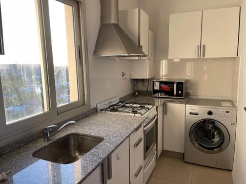 Kitchen or kitchenette, minibar, pet friendly, stove