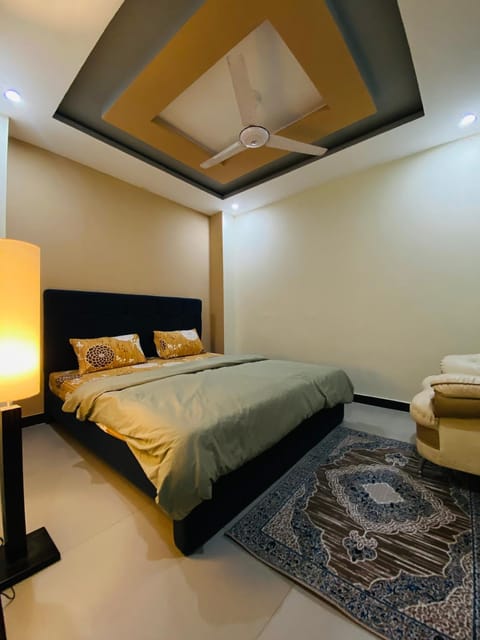 OWN IT - 2 bedroom apartment ORANGE Condominio in Islamabad