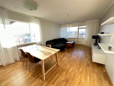 Ljósheimar apartment - Birta Rentals Condominio in Reykjavik