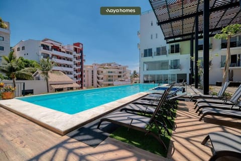 Cozy Studio with Private Balcony - Pool - Gym Apartamento in Bucerias
