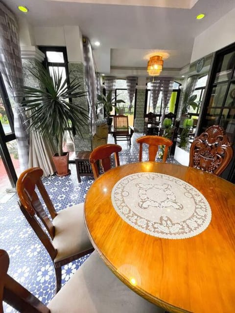 Lovely & Cozy House with Pool in Tagaytay House in Tagaytay