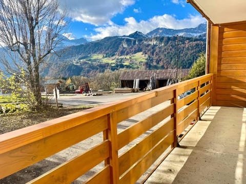 Appartement 3 pièces avec piscine et parking au centre du village - FR-1-505-198 Apartment in Notre-Dame-de-Bellecombe