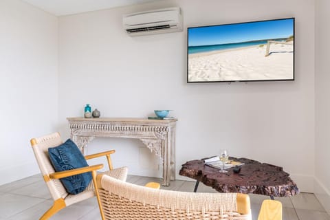 Ishtar Apartment 8- Luxury Studio Apartment in Huskisson