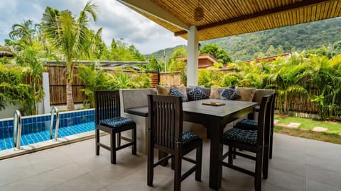 Patio, Day, Garden, View (from property/room), Balcony/Terrace, Dining area, Mountain view, Pool view, Swimming pool