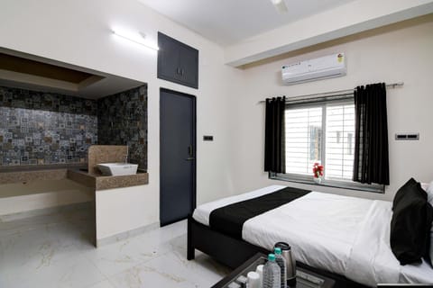 OYO Flagship SS INN Hotels & Homes Hotel in Bhubaneswar