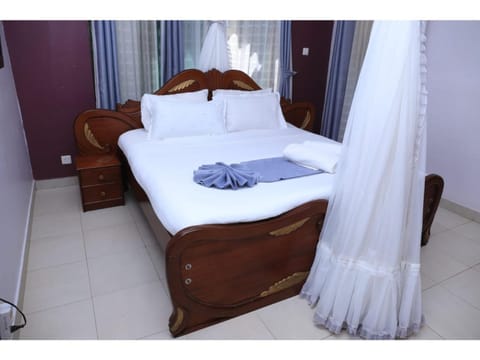 Swayp Shanzu Luxury Apartments, Mombasa Condo in Mombasa