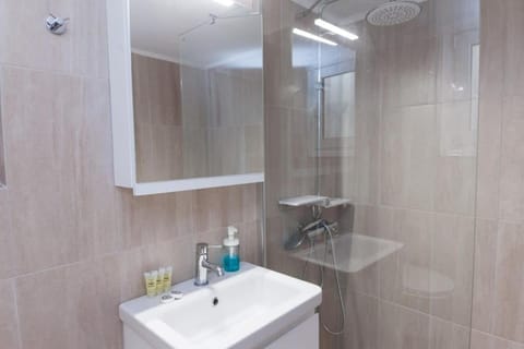 Brand New 2 Bedroom Haven Apt in Galatsi Apartment in Athens