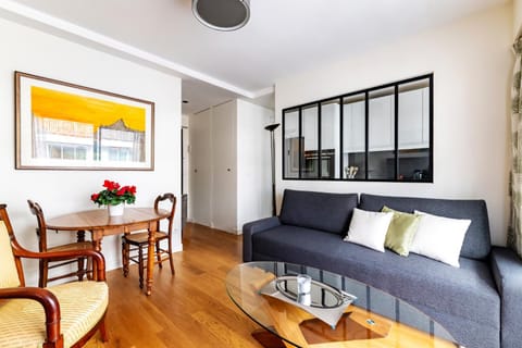 Veeve - Calmful Repose Apartment in Levallois-Perret