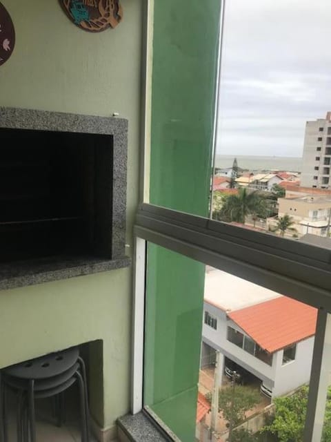 Apt- Suíte - Quadra mar - Aeroporto/Beto Carreiro Condo in Navegantes