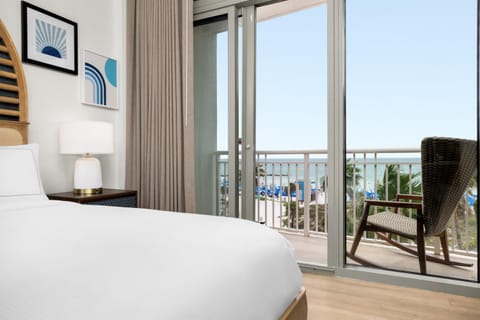 Bed, Balcony/Terrace, Photo of the whole room, Bedroom, Sea view