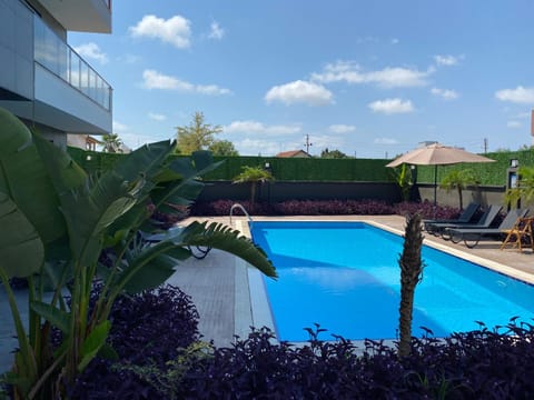 Havalimanı Manzaralı Lux Daire Apartment in Antalya