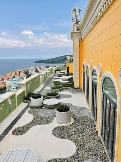 Patio, Balcony/Terrace, On site