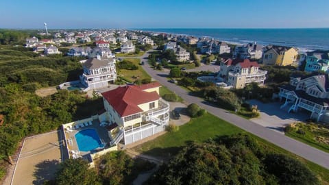 PI157, Vintage Pine- Oceanside, Private Pool, Rec Room, Vllyball House in Corolla