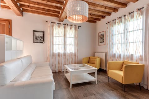 Villa Moderna Resort House in Emilia-Romagna