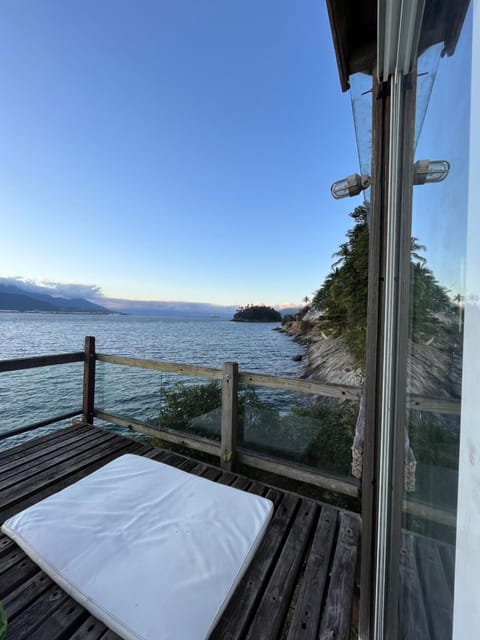 Cabana frente ao mar House in Ilhabela