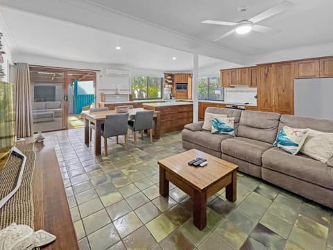 Oasis Coastal Stay House in Wollongong