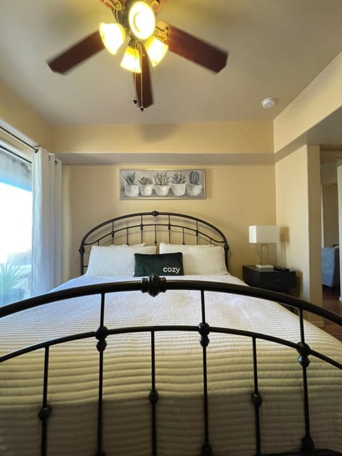 Serene Spacious Free Fast wifi king bed House in Catalina Foothills