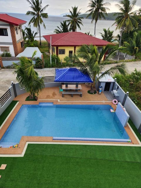 Triple J Villa Villa in Puerto Galera