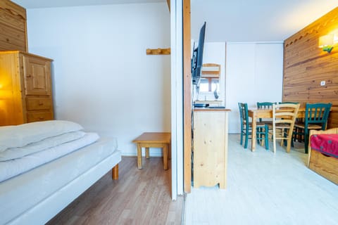 Sfl 1 appt 4-6 couchages Appartement in Saint-François-Longchamp