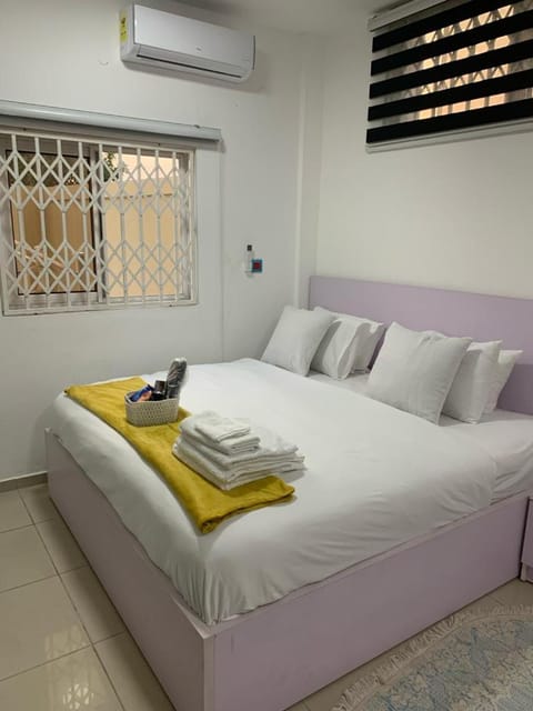 Modern 2 Bed & 2 Bathroom Flat Apartamento in Accra