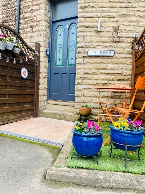 Top O’ Th’ House . Hebden Bridge Apartment in Hebden Bridge