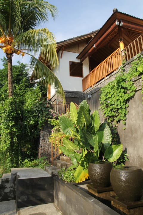 Bali Marina Villa's Campingplatz /
Wohnmobil-Resort in Abang