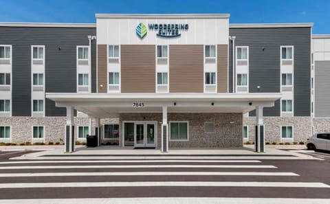 WoodSpring Suites Downers Grove - Chicago Hotel in Lisle