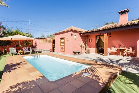 Balcony/Terrace, Garden view, Mountain view, Pool view, Swimming pool