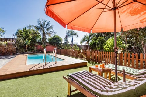 Balcony/Terrace, Swimming pool