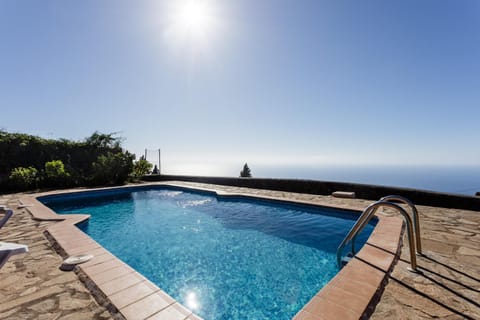 Sea view, Swimming pool