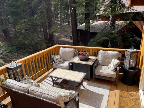 Bear's Lair at Tahoe Donner House in Truckee